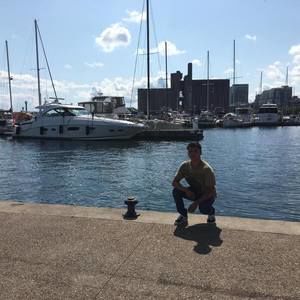 Meet your Posher, Alex